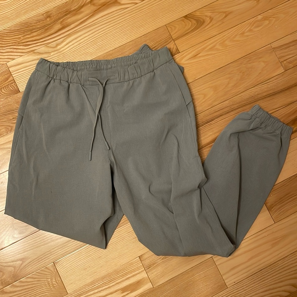 Lululemon track pants